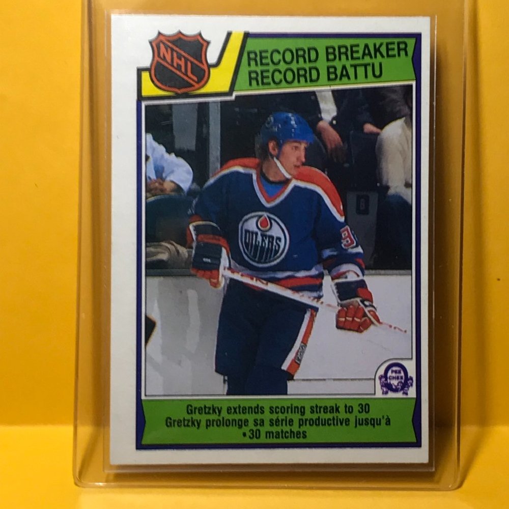 1983-84 O-Pee-Chee Set-Break #212 Wayne Gretzky NR-MINT